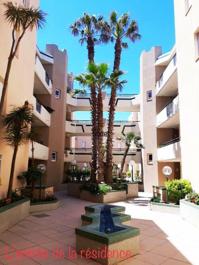 Le Zephyr, Superbe Appartement A La Corniche Avec Parking Сет Экстерьер фото